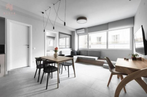 Big Apple APRTS, Nilie Hospitality MGMT